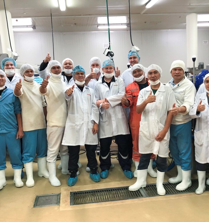 PoultryMax-Philippines-people-RevoBreader