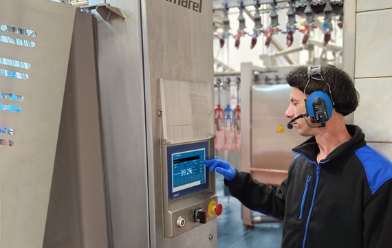 Nuova-i evisceration system for automated poultry processing