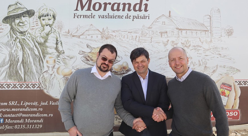 morandi-poultry-processor-pose.jpg