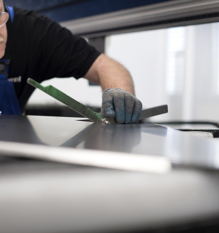 Living Marel Man Work