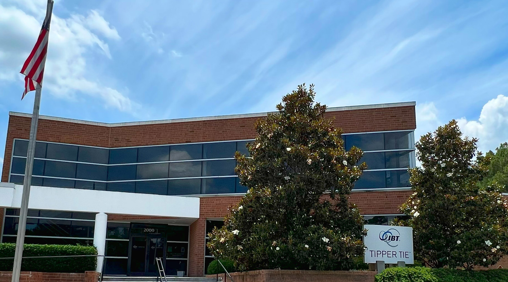 Jbt Tipper Tie Building